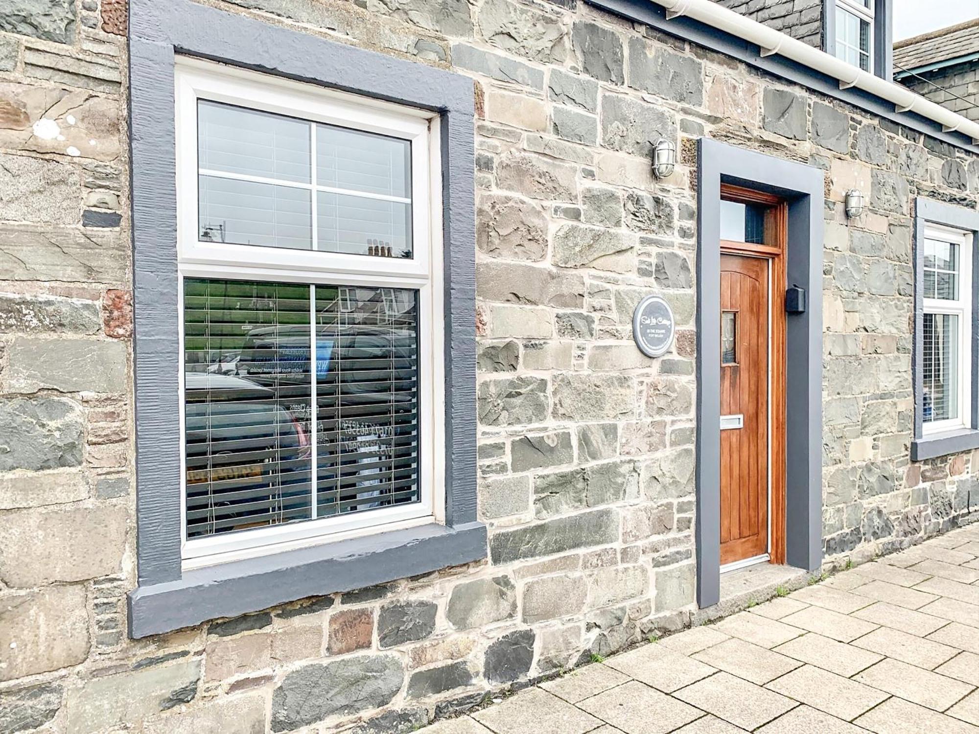 Saltlife Cottage Port William 외부 사진